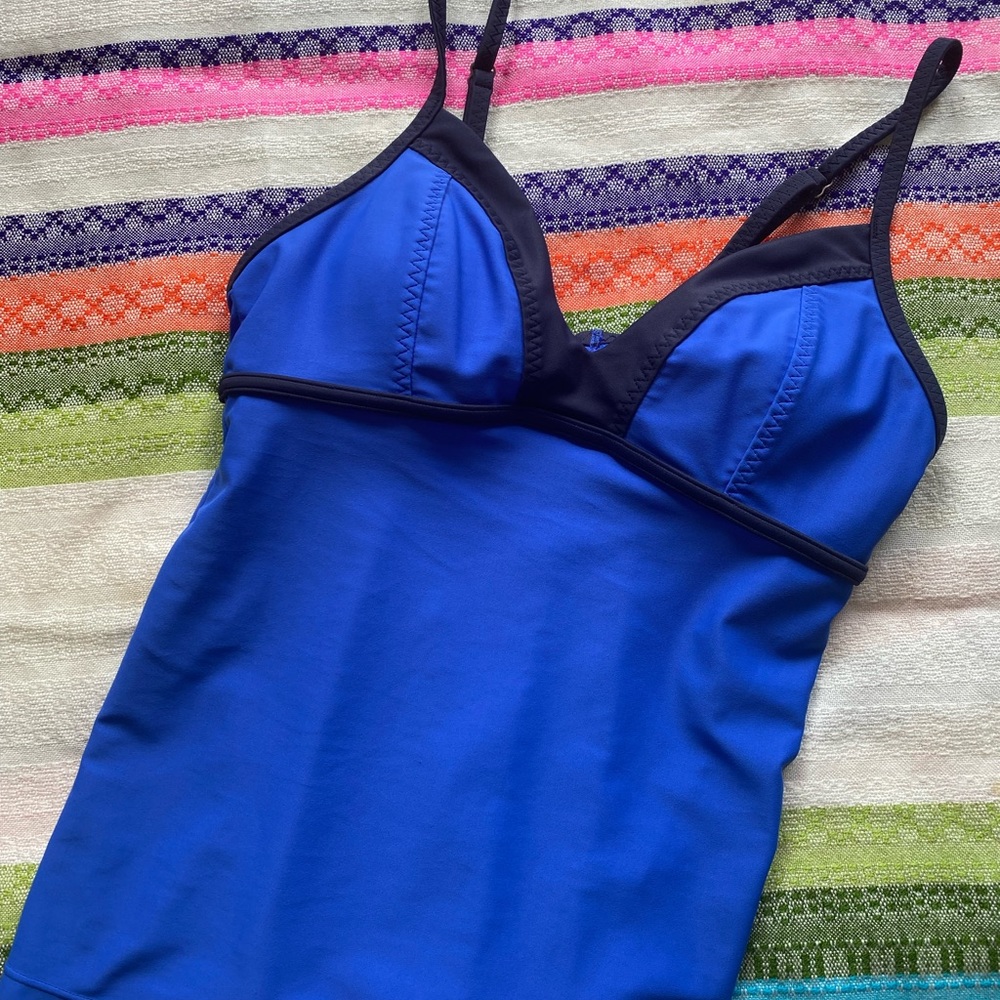 Athleta tankini top